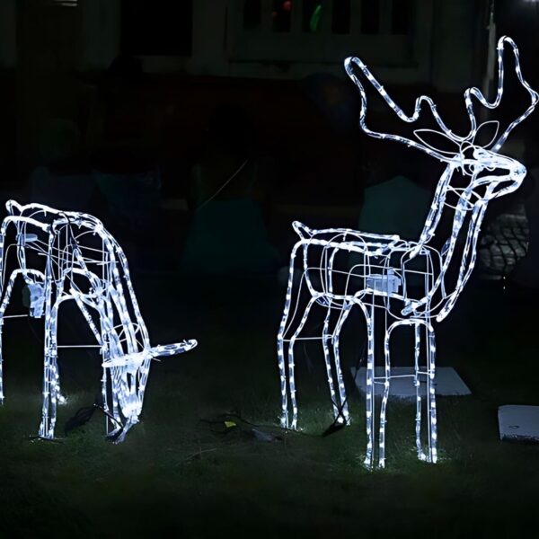 Renas Grande Fêmea ou Macho Led C/movimento Branco Quente / Branco frio 110v ou 220v - Imagem 2